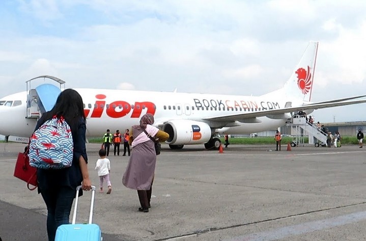 Jadwal penerbangan pesawat di Bandung terbukti